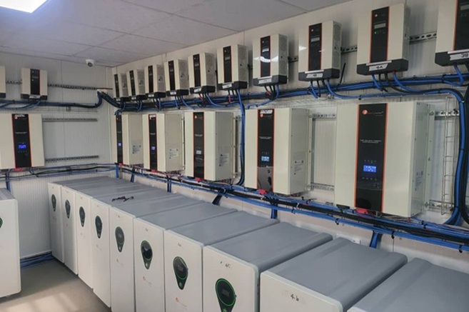 SOLAR INVERTER PANEL INSTALLATION